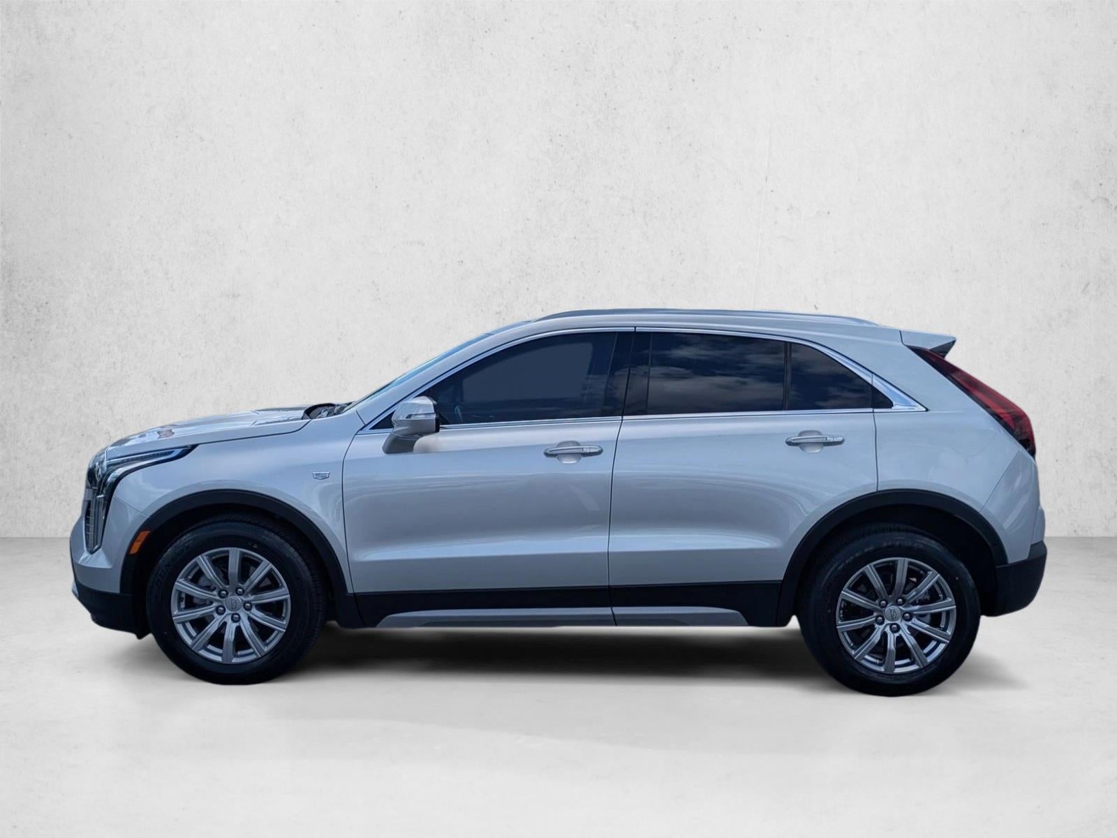2022 Cadillac XT4 FWD 4dr Premium Luxury