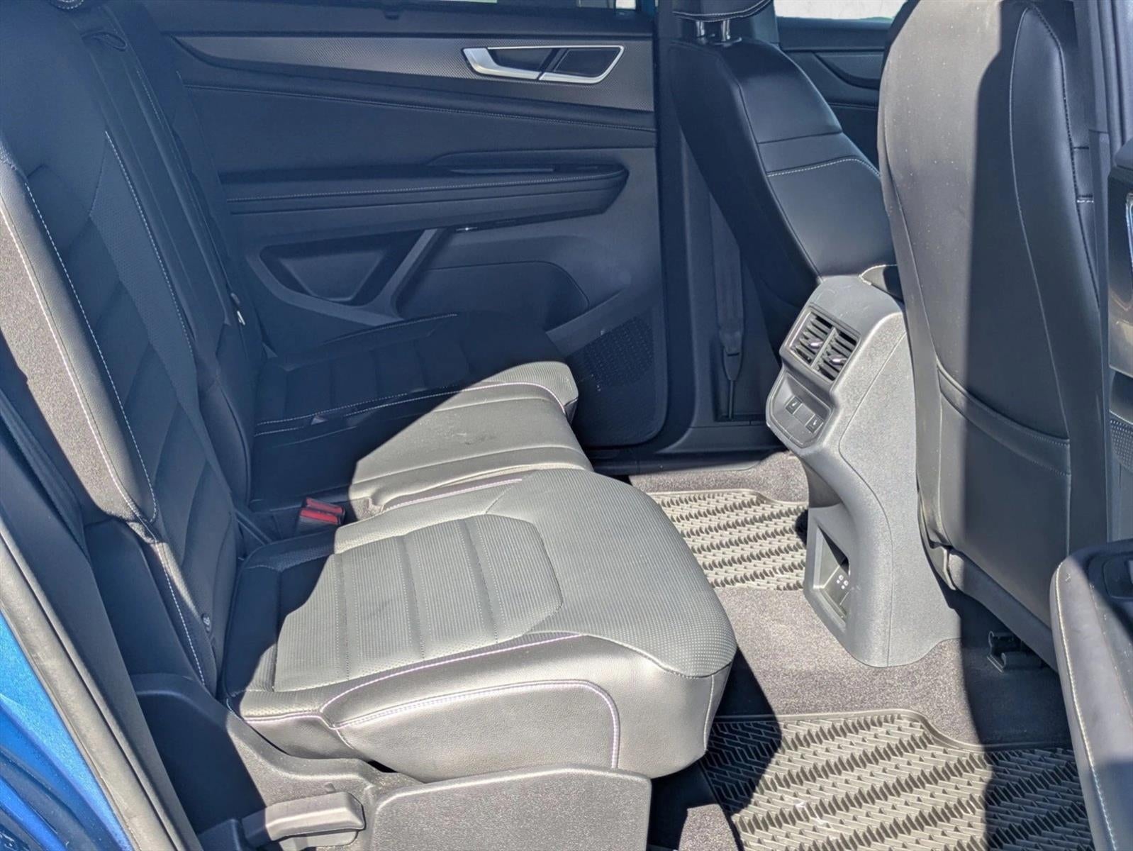 2024 Volkswagen Atlas Cross Sport 2.0T SEL R-Line 4MOTION