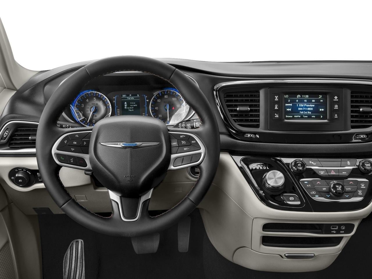 2017 Chrysler Pacifica Limited FWD