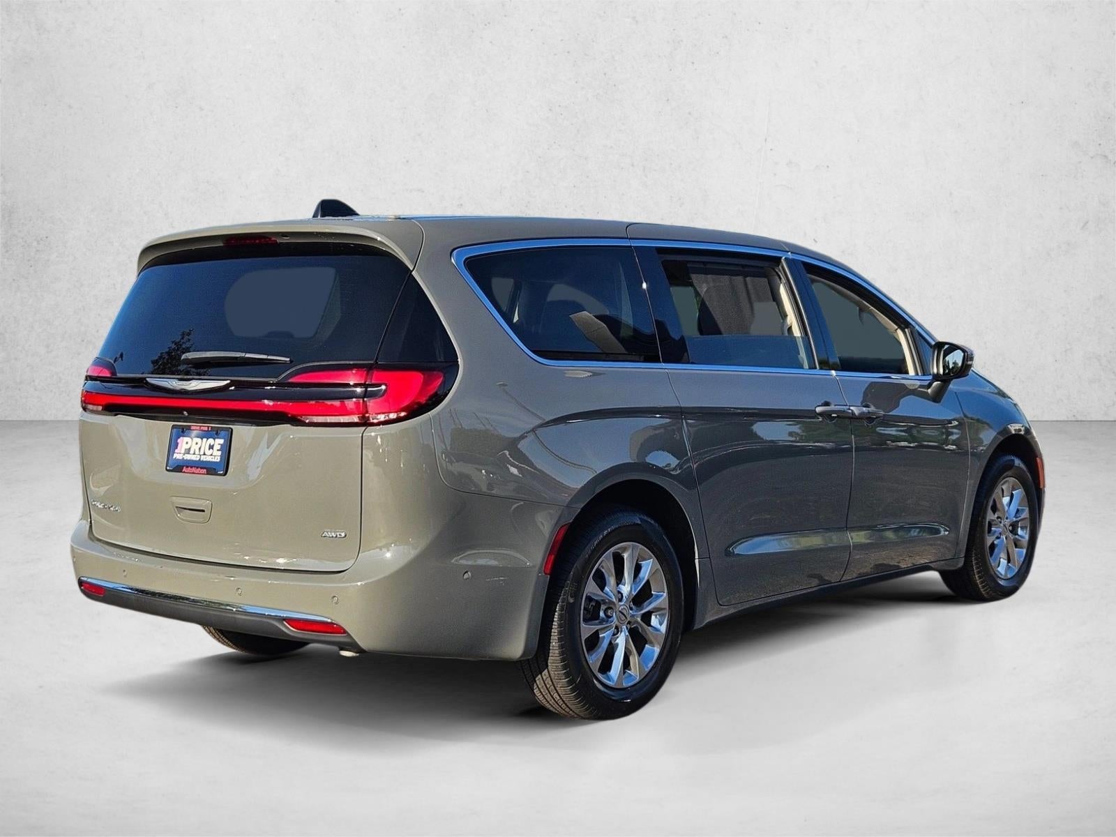 2023 Chrysler Pacifica Touring L AWD