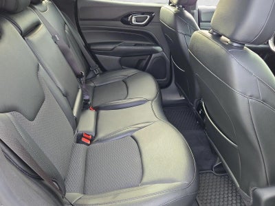 2022 Jeep Compass Altitude FWD