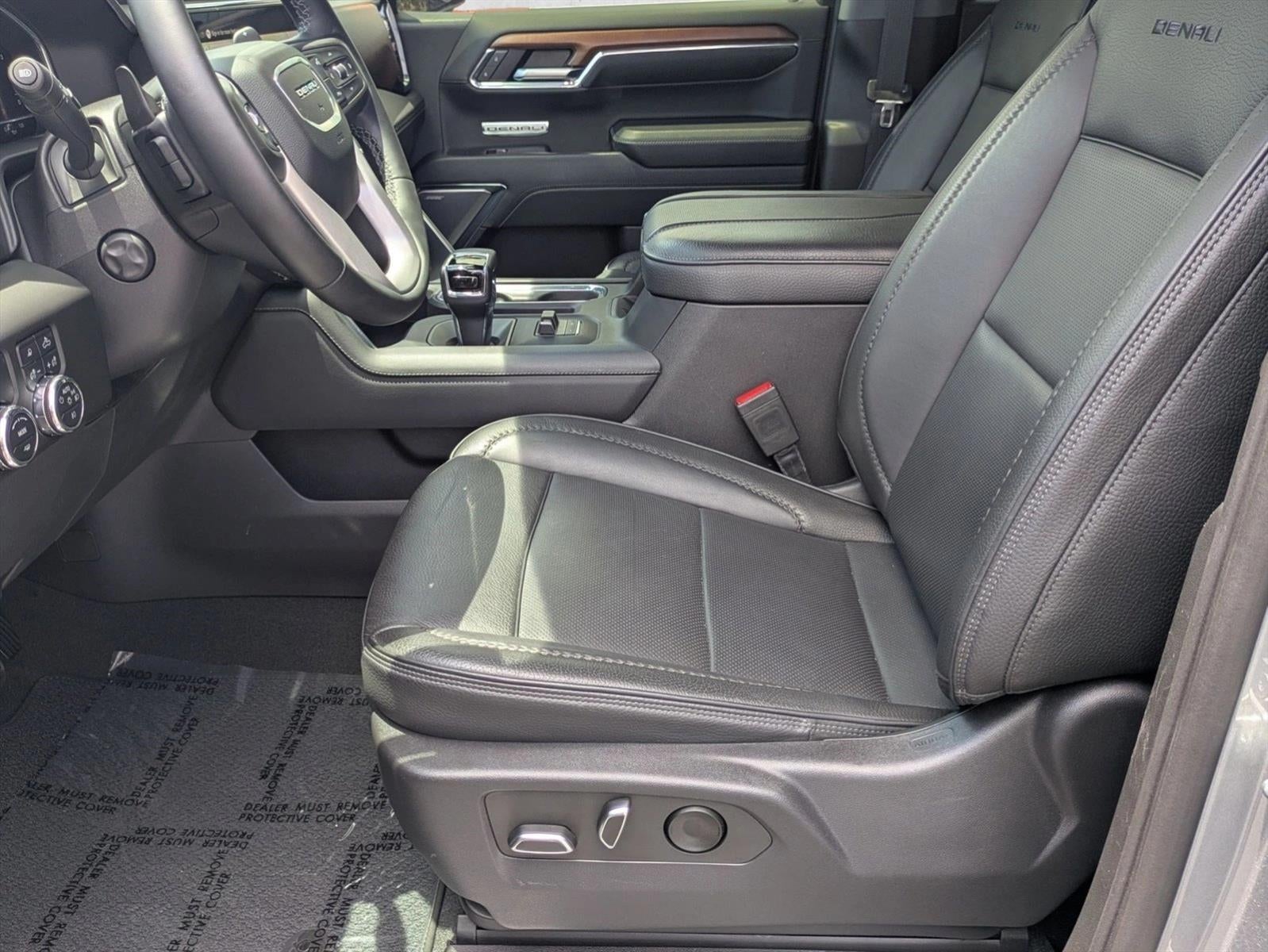 2023 GMC Sierra 1500 Crew Cab Short Box 2-Wheel Drive Denali