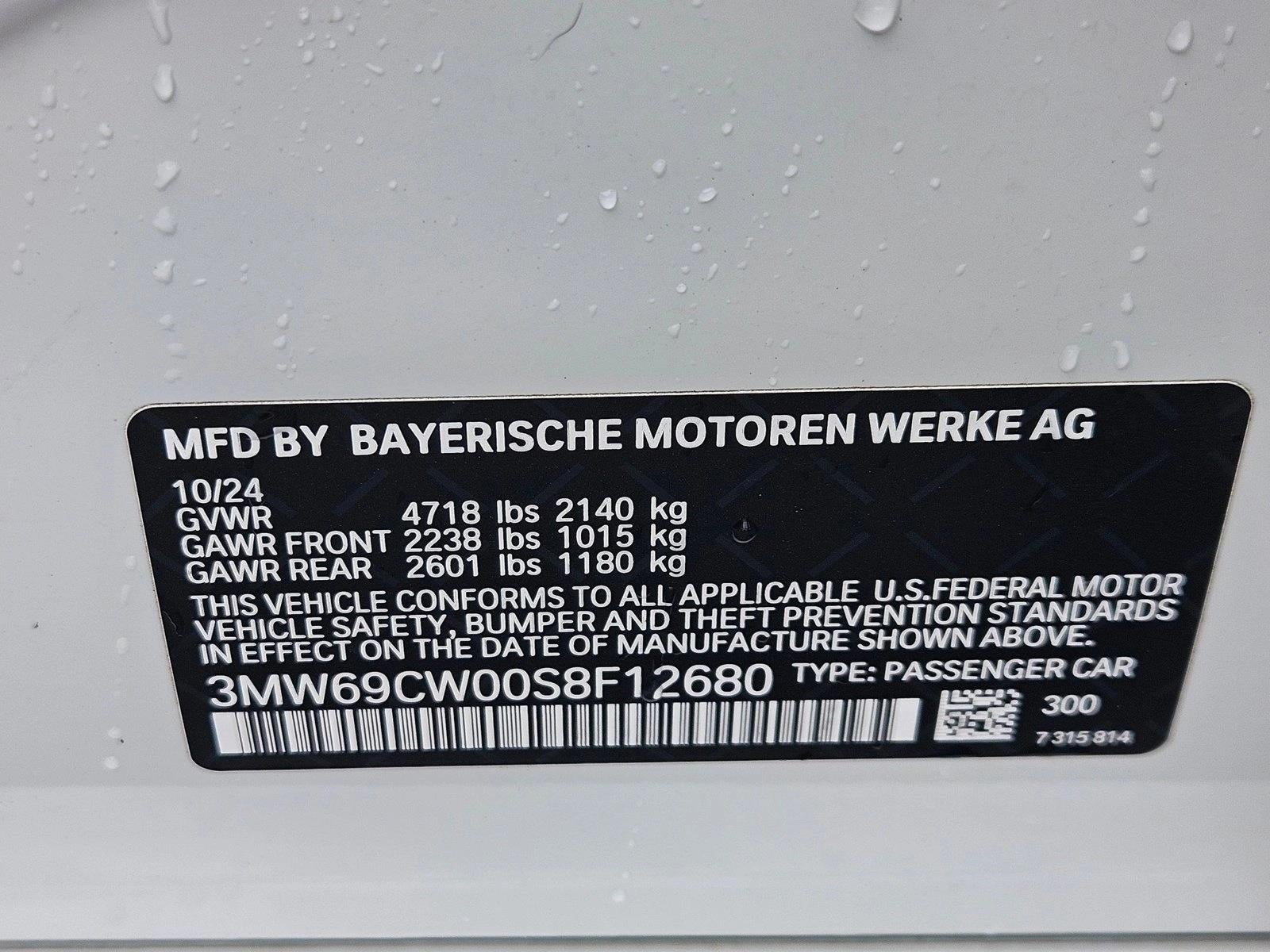 2025 BMW 330i Sedan