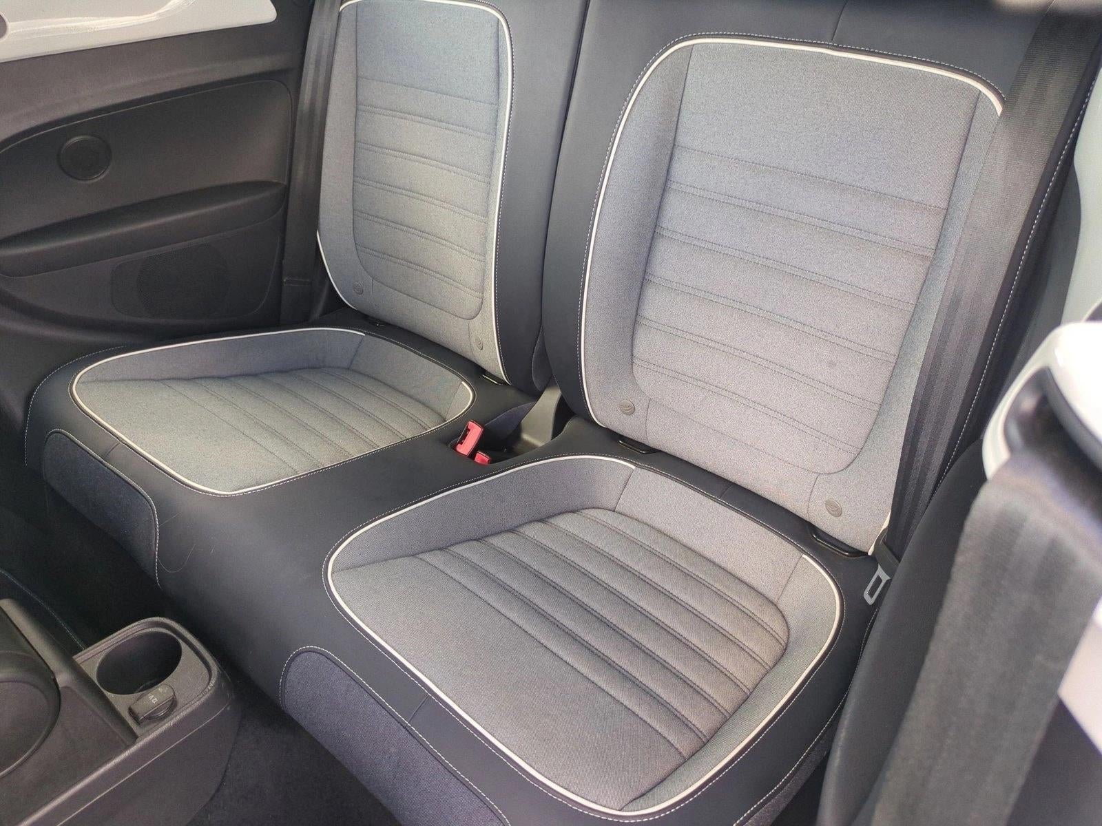 2016 Volkswagen Beetle Convertible 2dr Auto 1.8T Denim PZEV