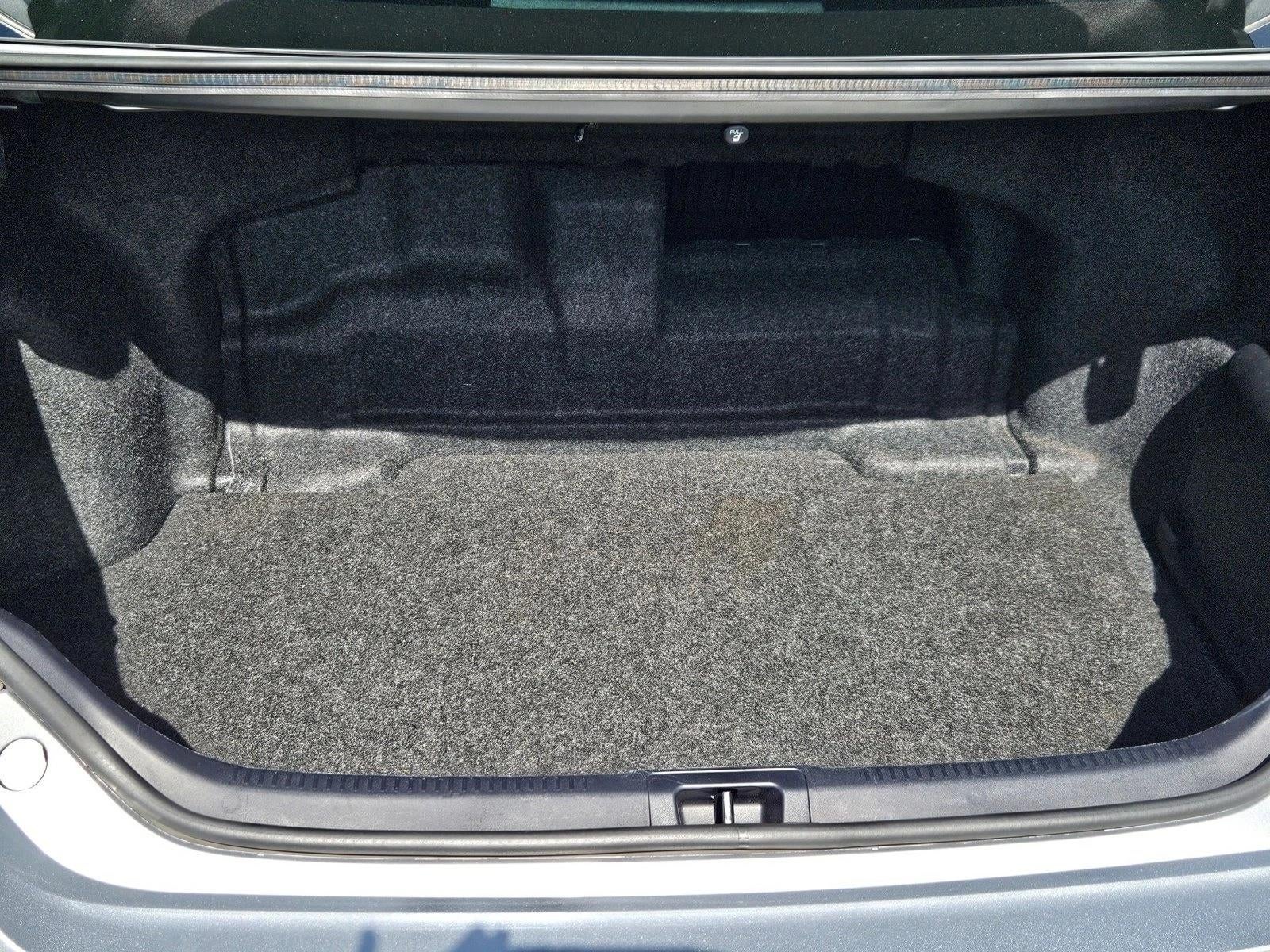 2017 Toyota Camry Hybrid XLE CVT (Natl)