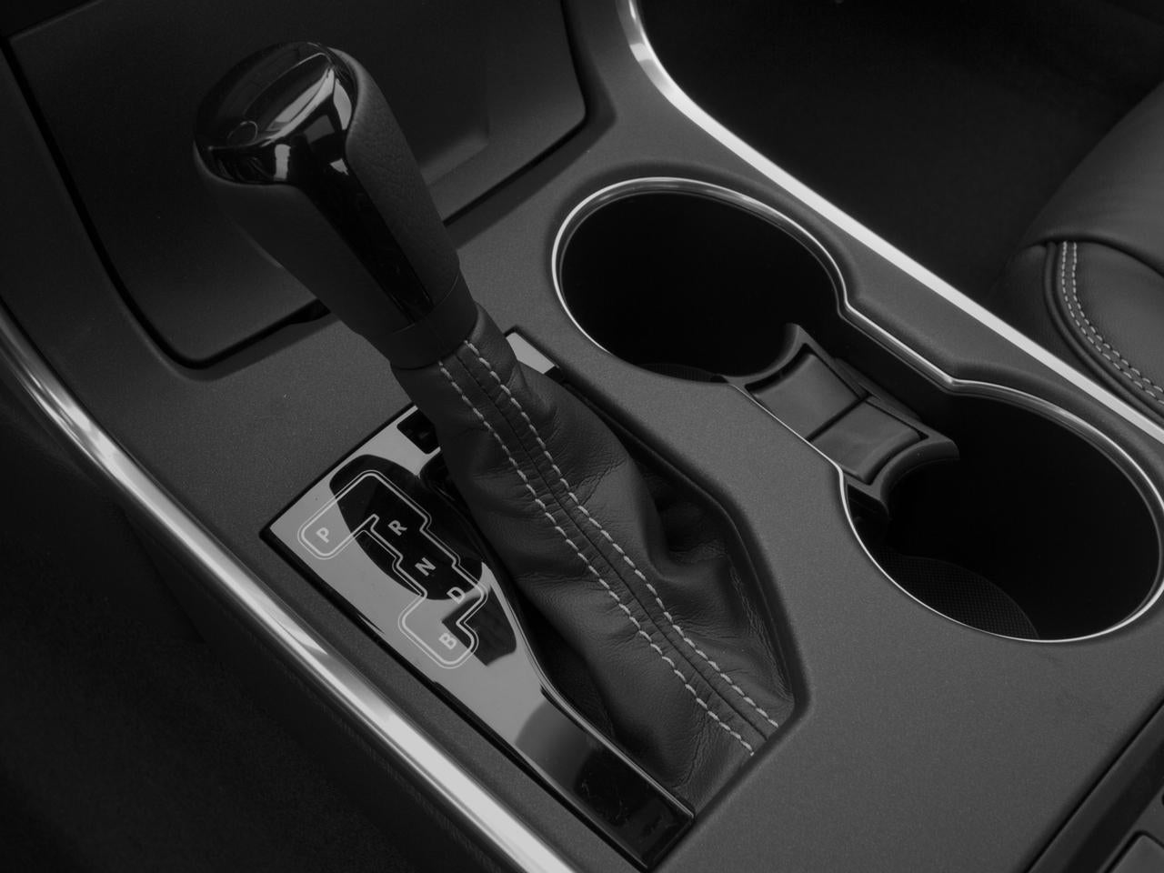 2017 Toyota Camry Hybrid XLE CVT (Natl)