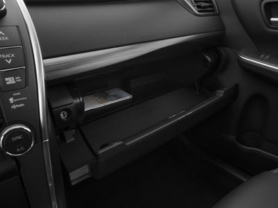 2017 Toyota Camry Hybrid XLE CVT (Natl)