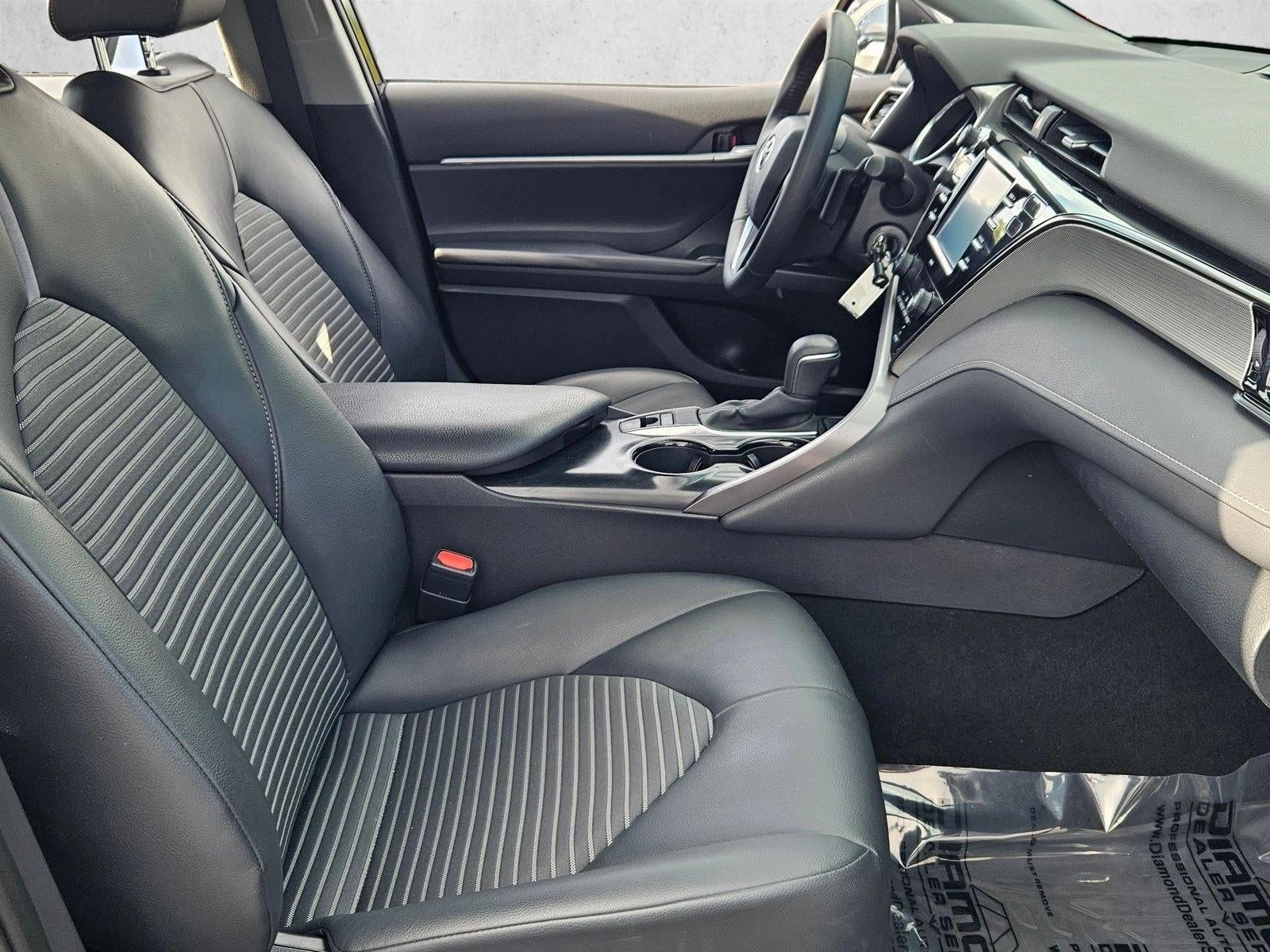 2020 Toyota Camry SE Nightshade Auto AWD (Natl)