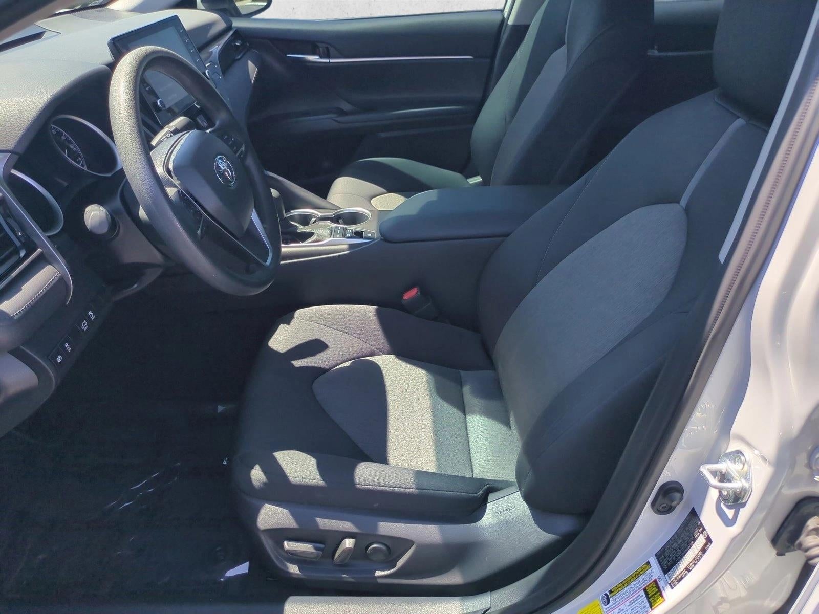 2022 Toyota Camry Hybrid LE CVT (Natl)