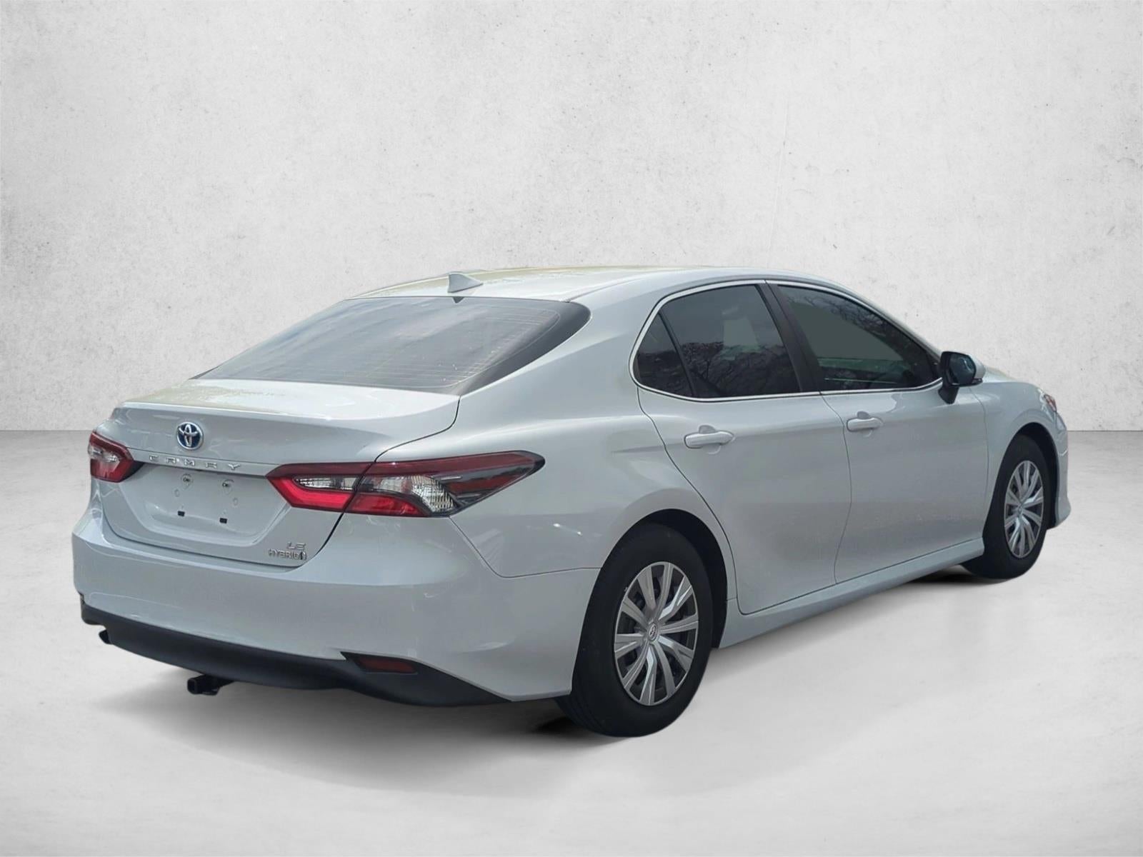 2022 Toyota Camry Hybrid LE CVT (Natl)