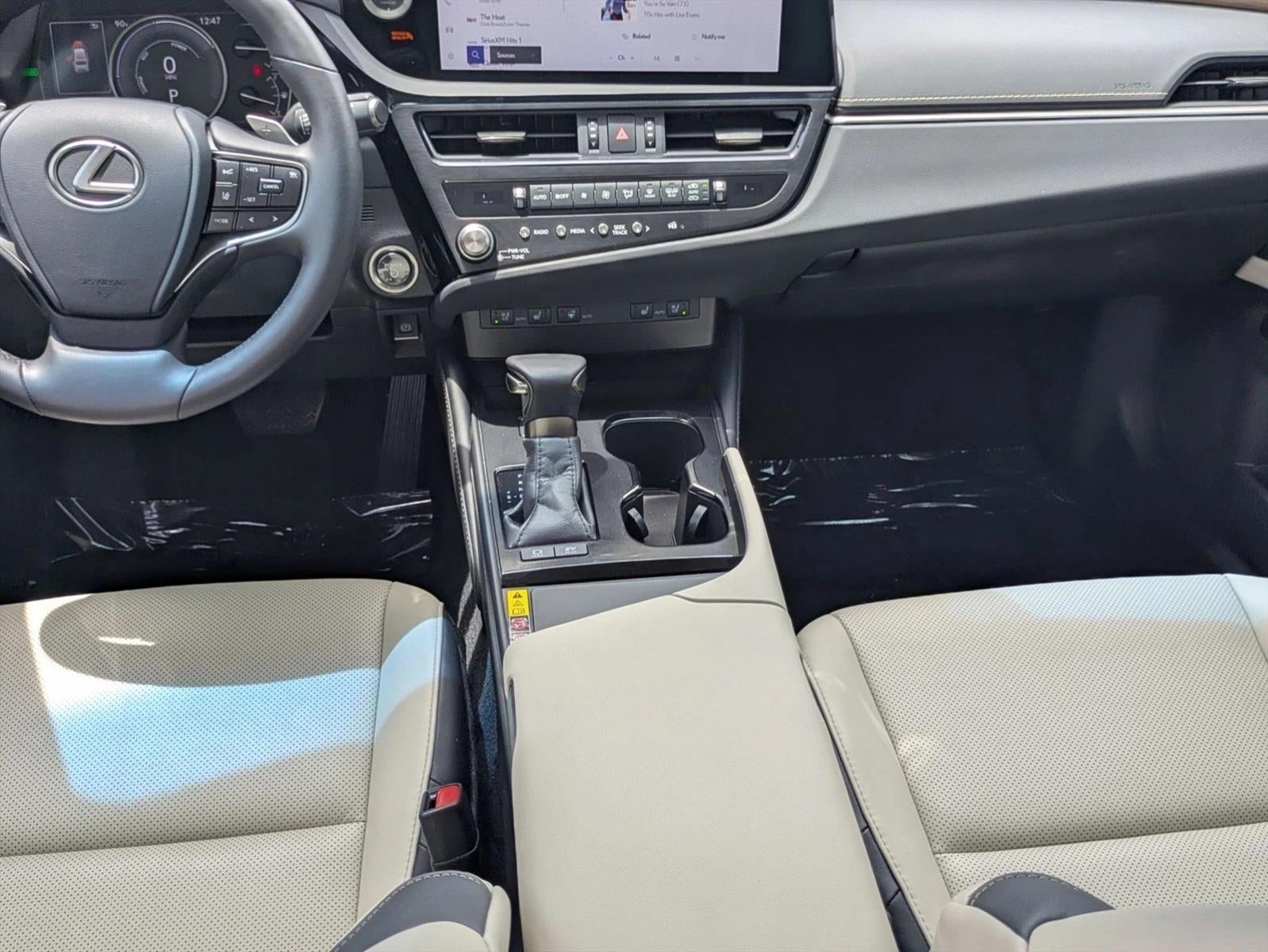 2025 Lexus ES 300h FWD