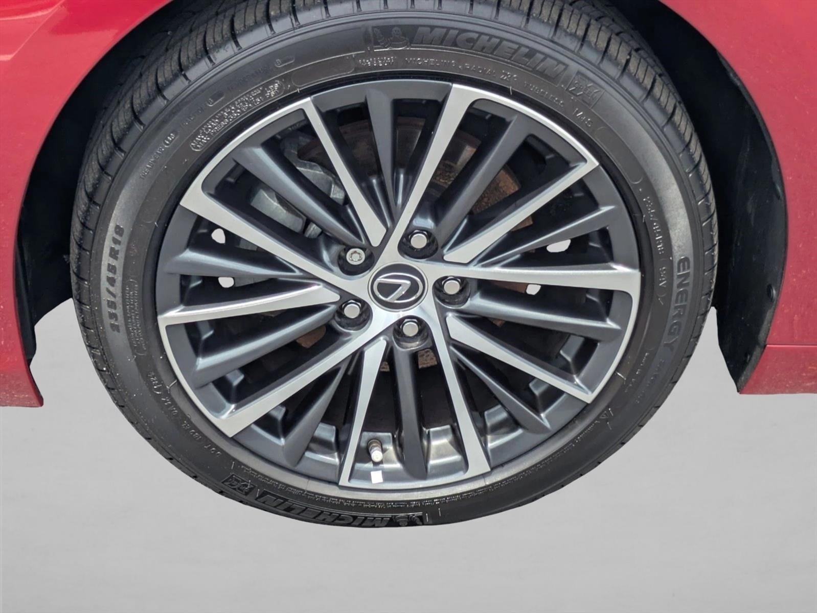2025 Lexus ES 300h FWD