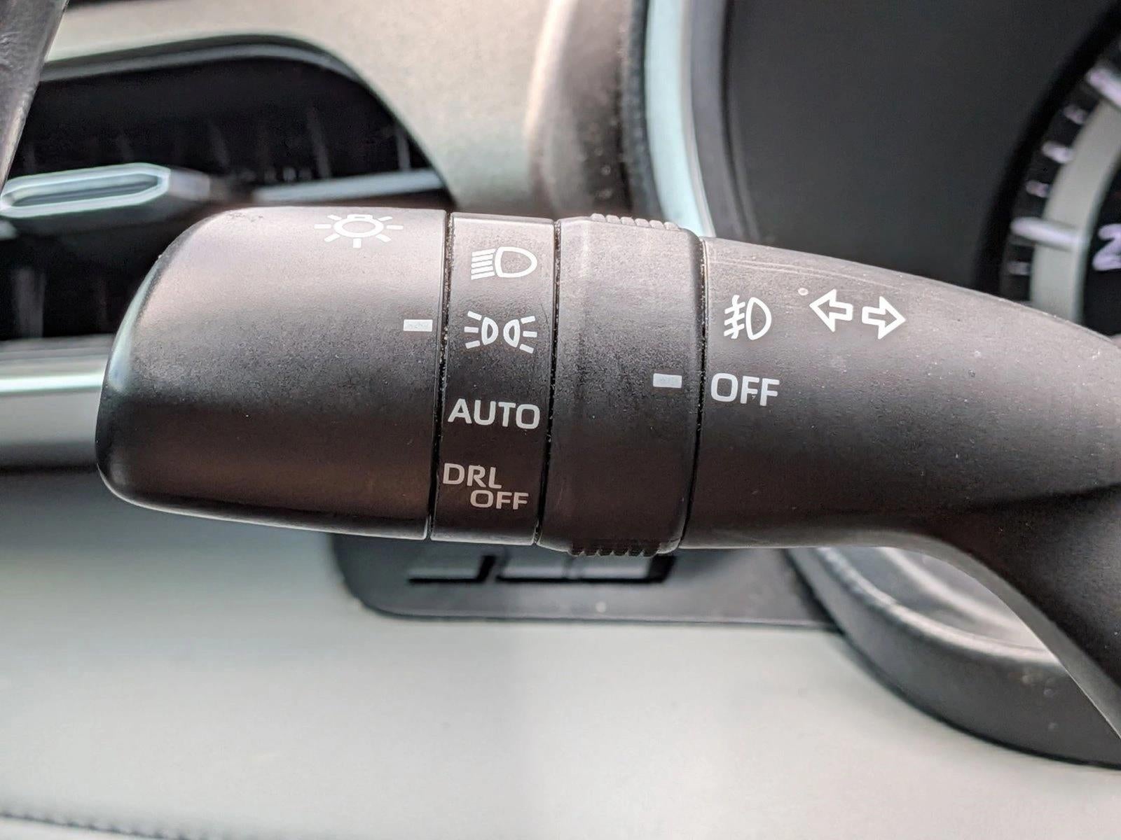 2020 Toyota Highlander XLE FWD (Natl)