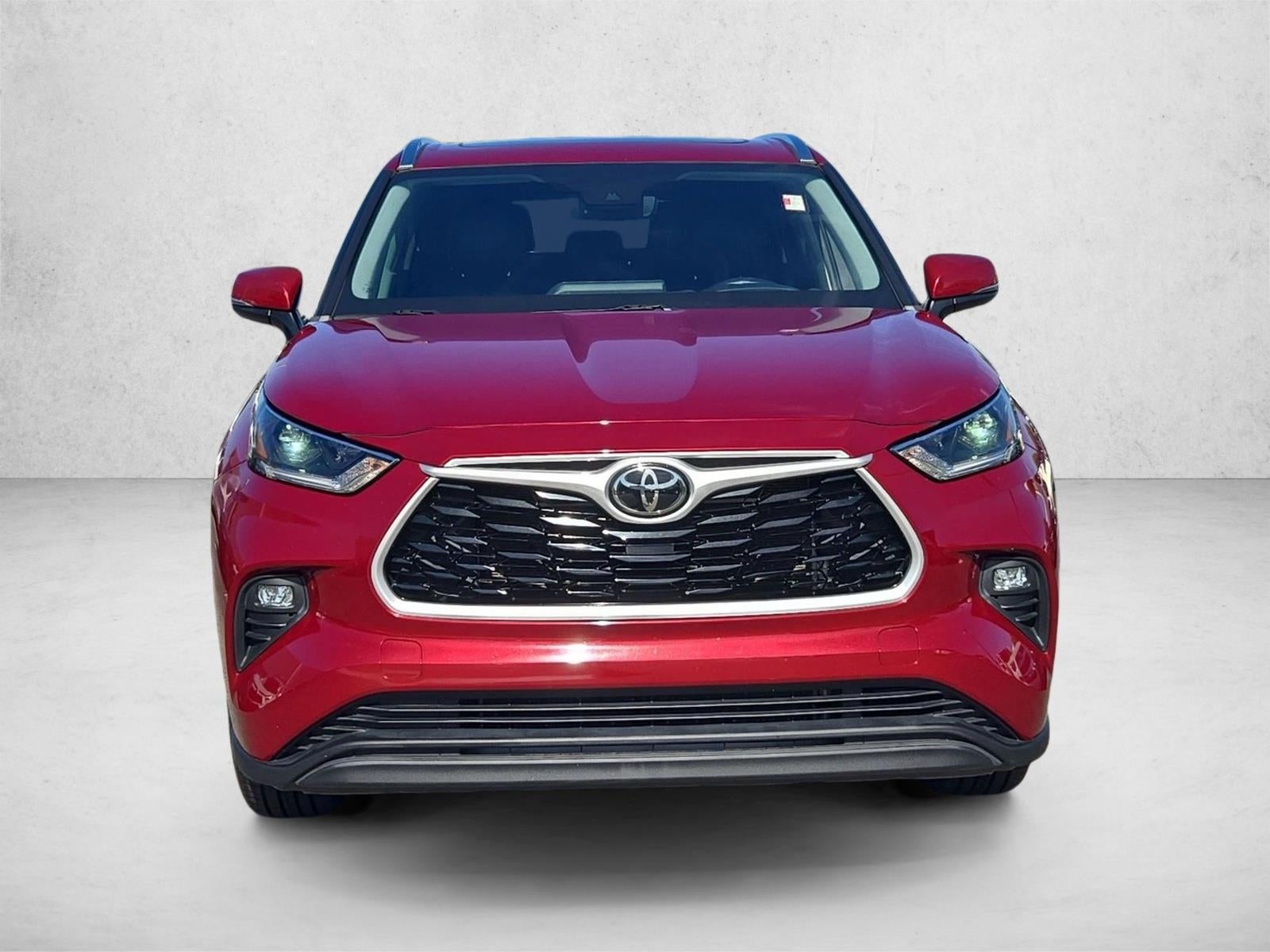 2021 Toyota Highlander XLE FWD (Natl)