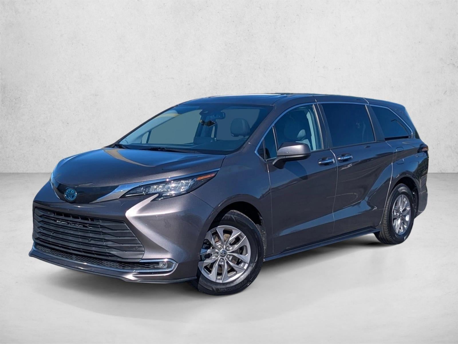2022 Toyota Sienna XLE FWD 8-Passenger (Natl) Winter Park FL
