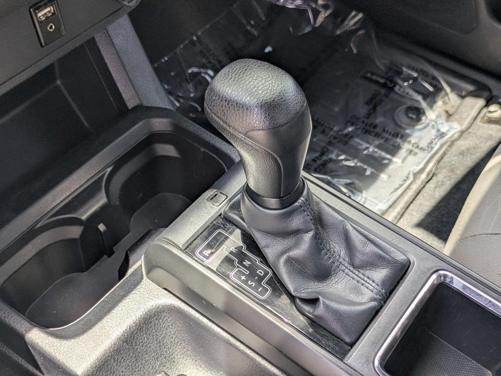 2019 Toyota Tacoma 2WD 2WD SR Access Cab 6' Bed I4 AT (GS)