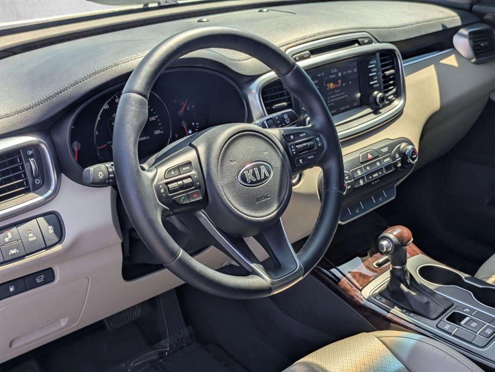 2017 Kia Sorento EX V6 FWD