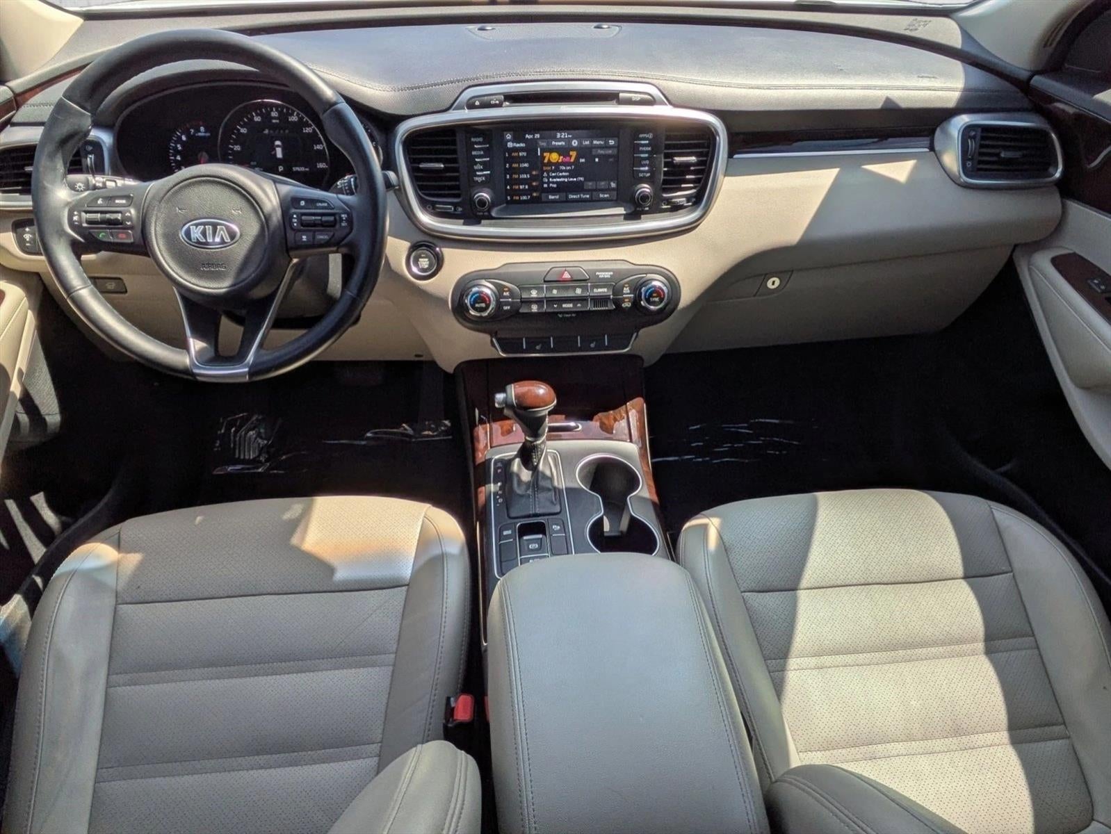 2017 Kia Sorento EX V6 FWD