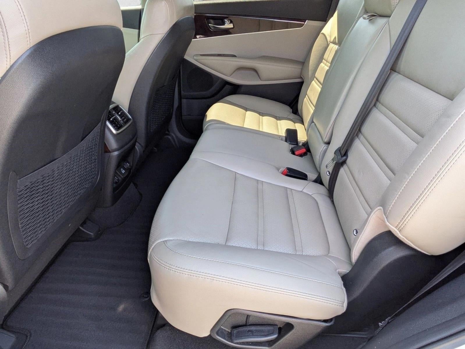 2017 Kia Sorento EX V6 FWD