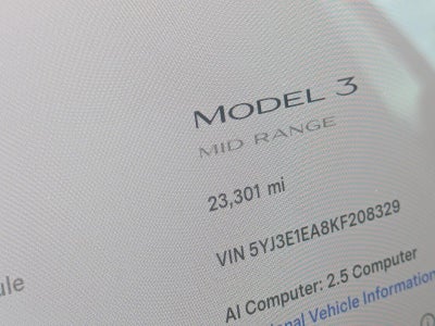 2019 Tesla Model 3 Mid Range RWD *Ltd Avail*