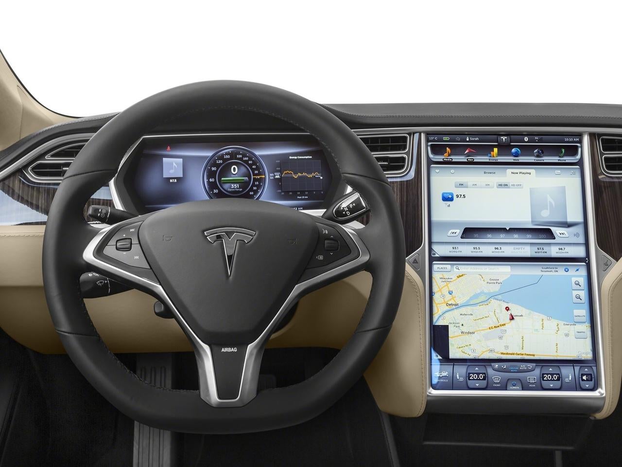 2016 Tesla Model S 4dr Sdn RWD 70 kWh Battery