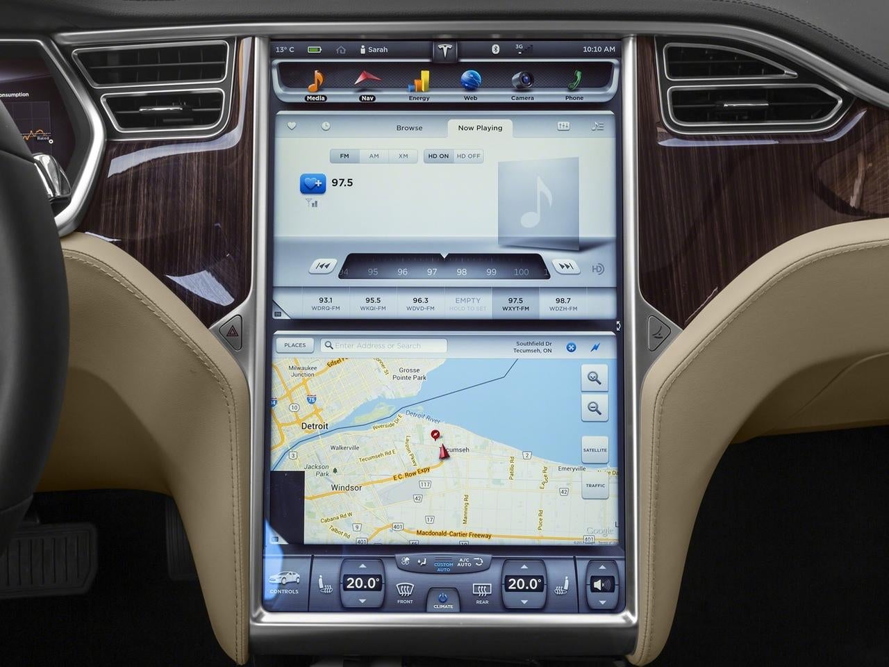 2016 Tesla Model S 4dr Sdn RWD 70 kWh Battery