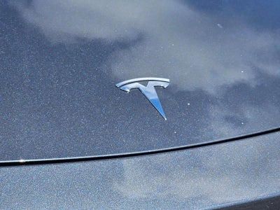 2023 Tesla Model Y Long Range AWD