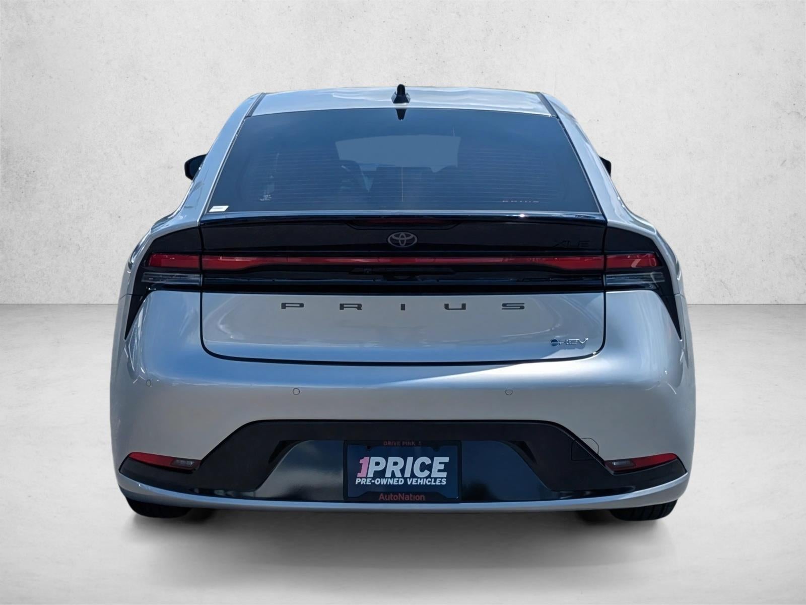 2026 Toyota Prius XLE (Natl)