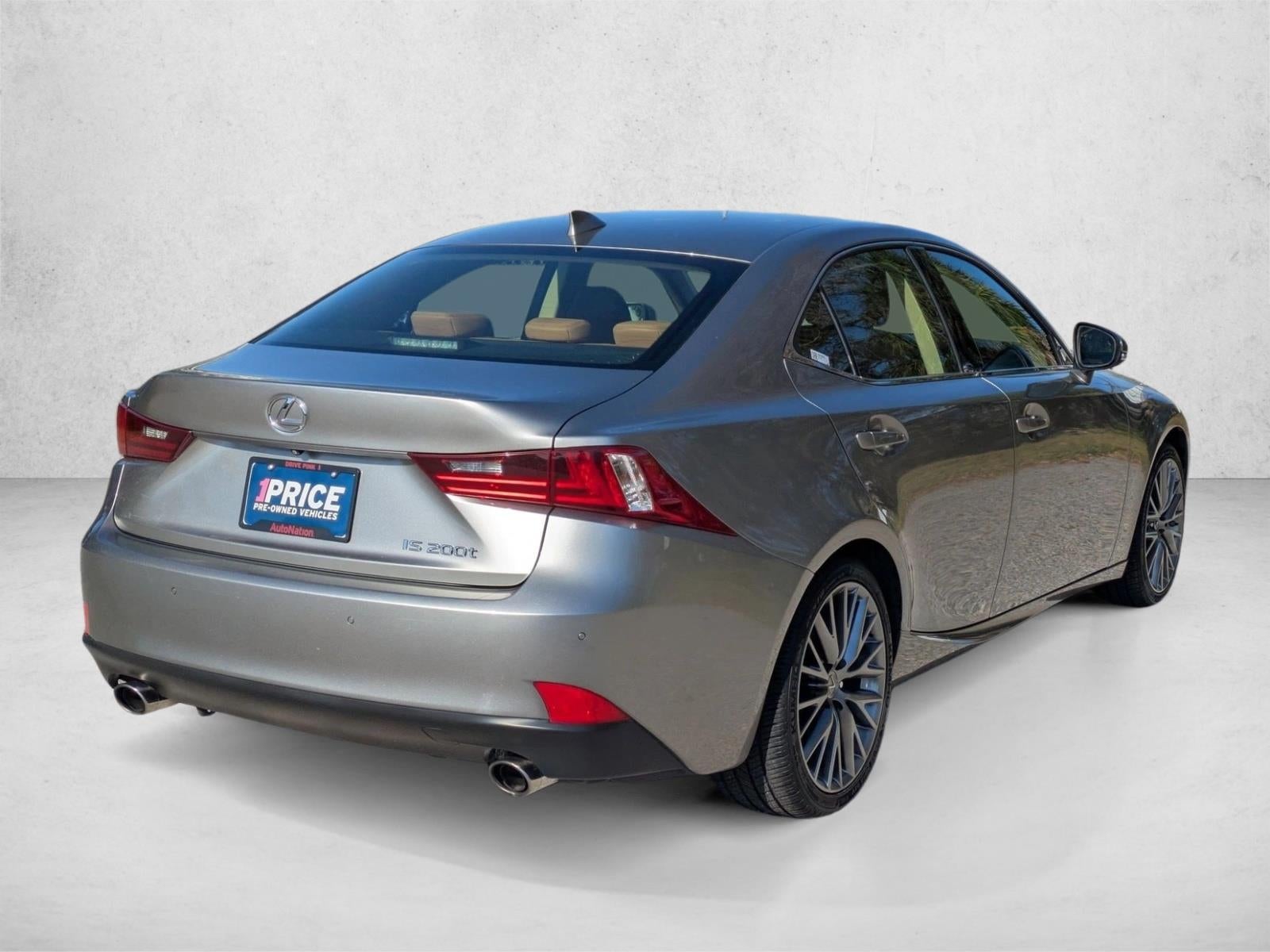 2016 Lexus IS Turbo 4dr Sdn