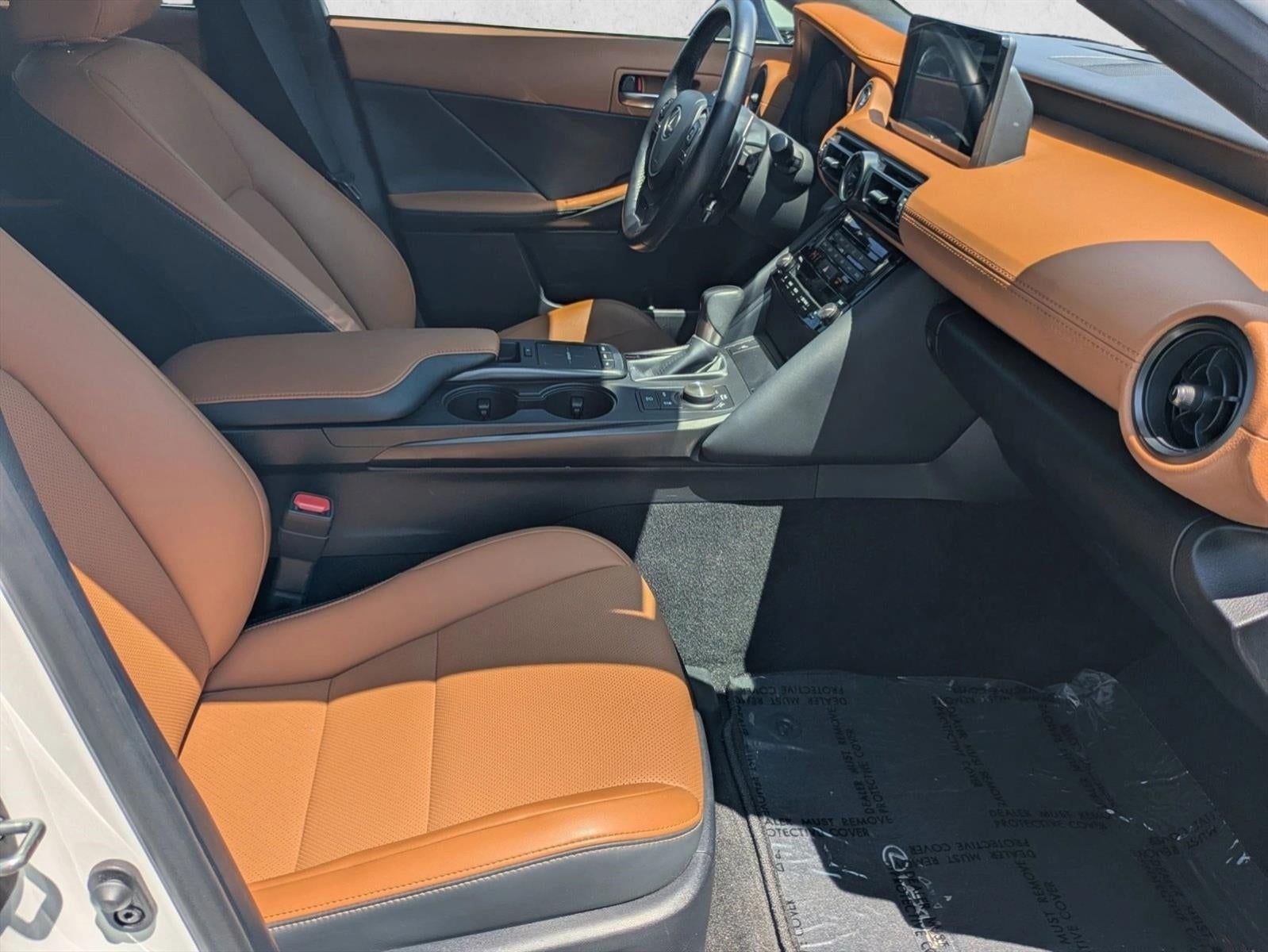 2024 Lexus IS 350 F SPORT Design RWD