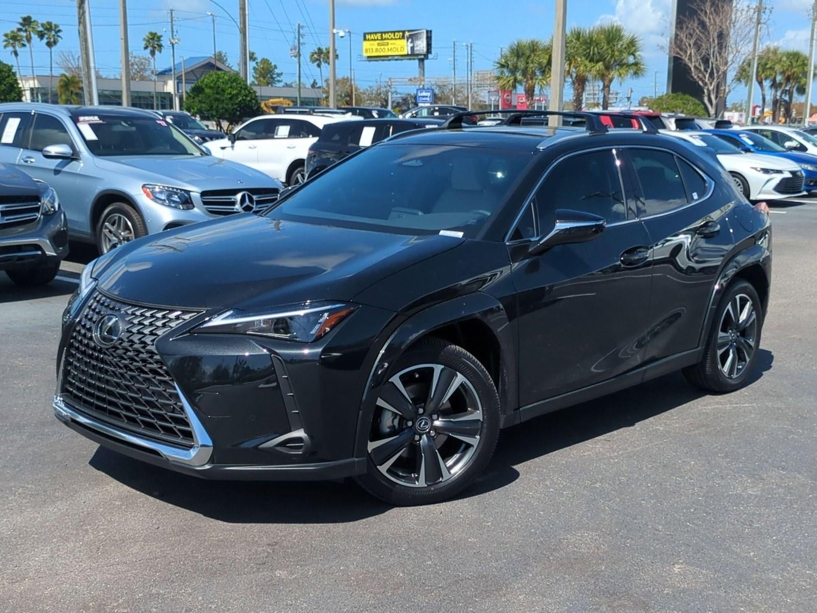 2025 Lexus UX 300h Premium FWD