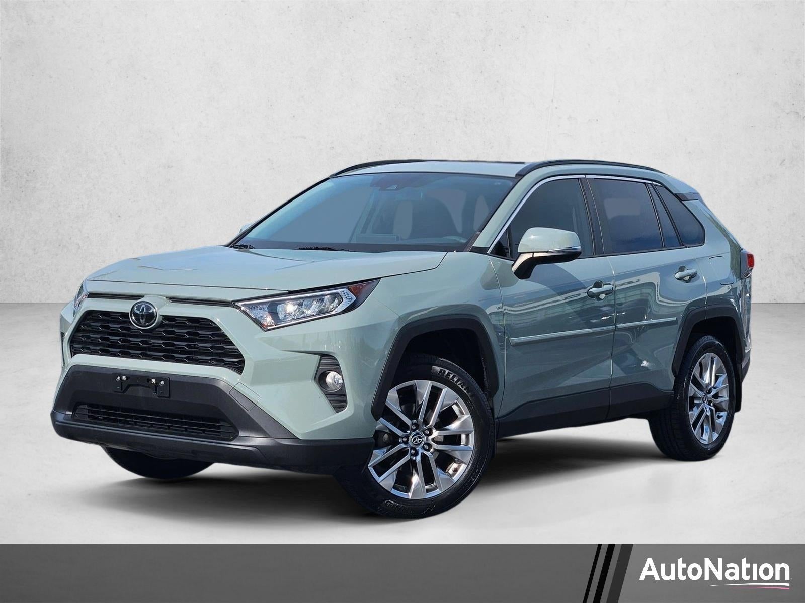 2020 Toyota RAV4 XLE Premium AWD (Natl)