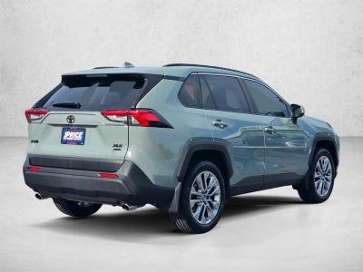 2020 Toyota RAV4 XLE Premium AWD (Natl)