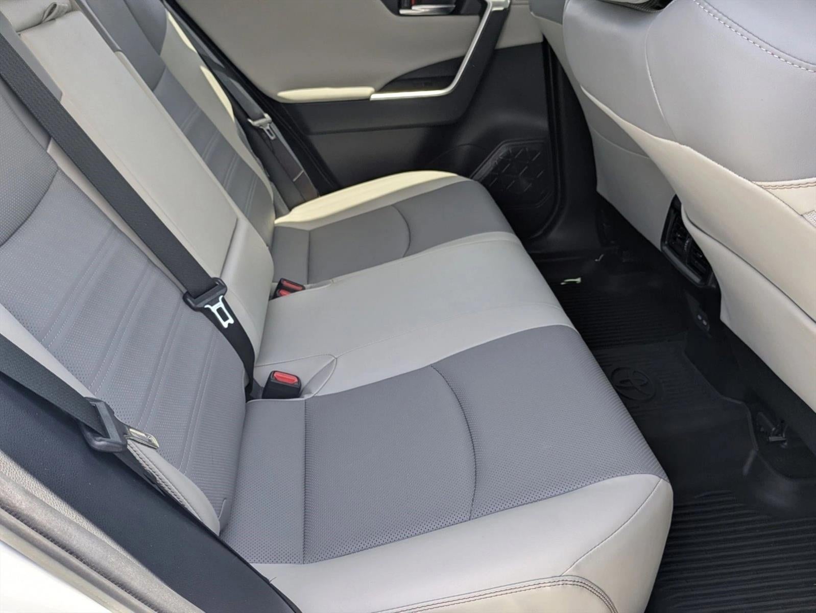 2023 Toyota RAV4 Limited FWD (Natl)