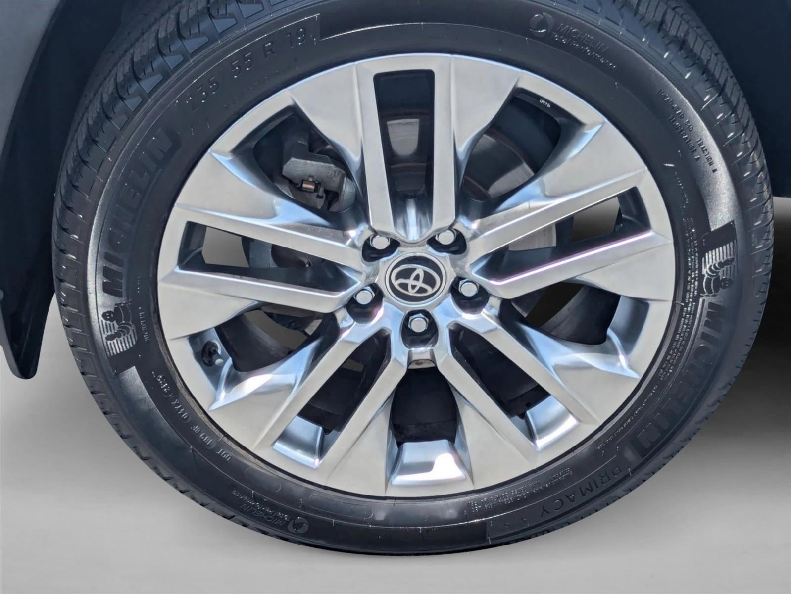 2023 Toyota RAV4 Limited FWD (Natl)