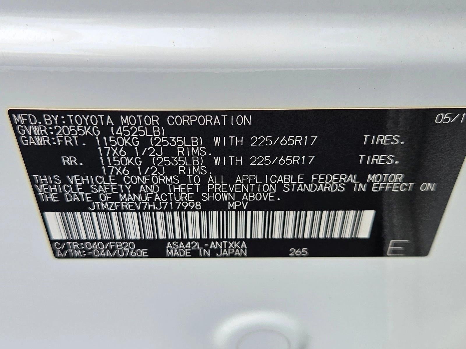 2017 Toyota RAV4 LE FWD (GS)