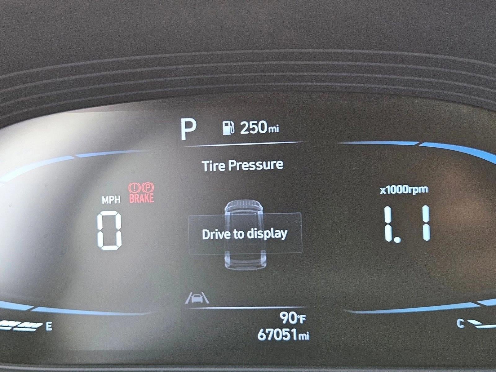 2023 Hyundai VENUE Limited IVT