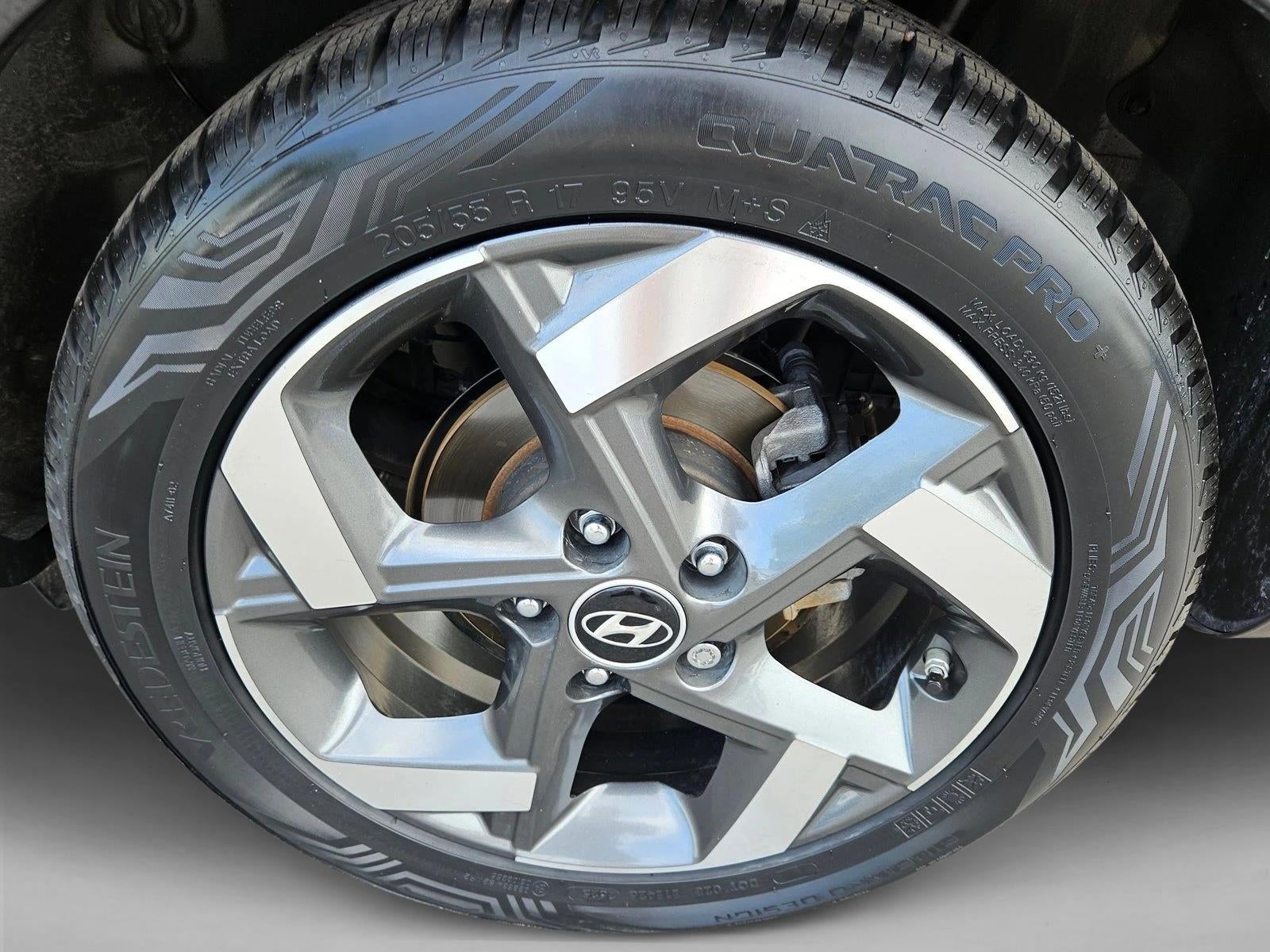 2023 Hyundai VENUE Limited IVT