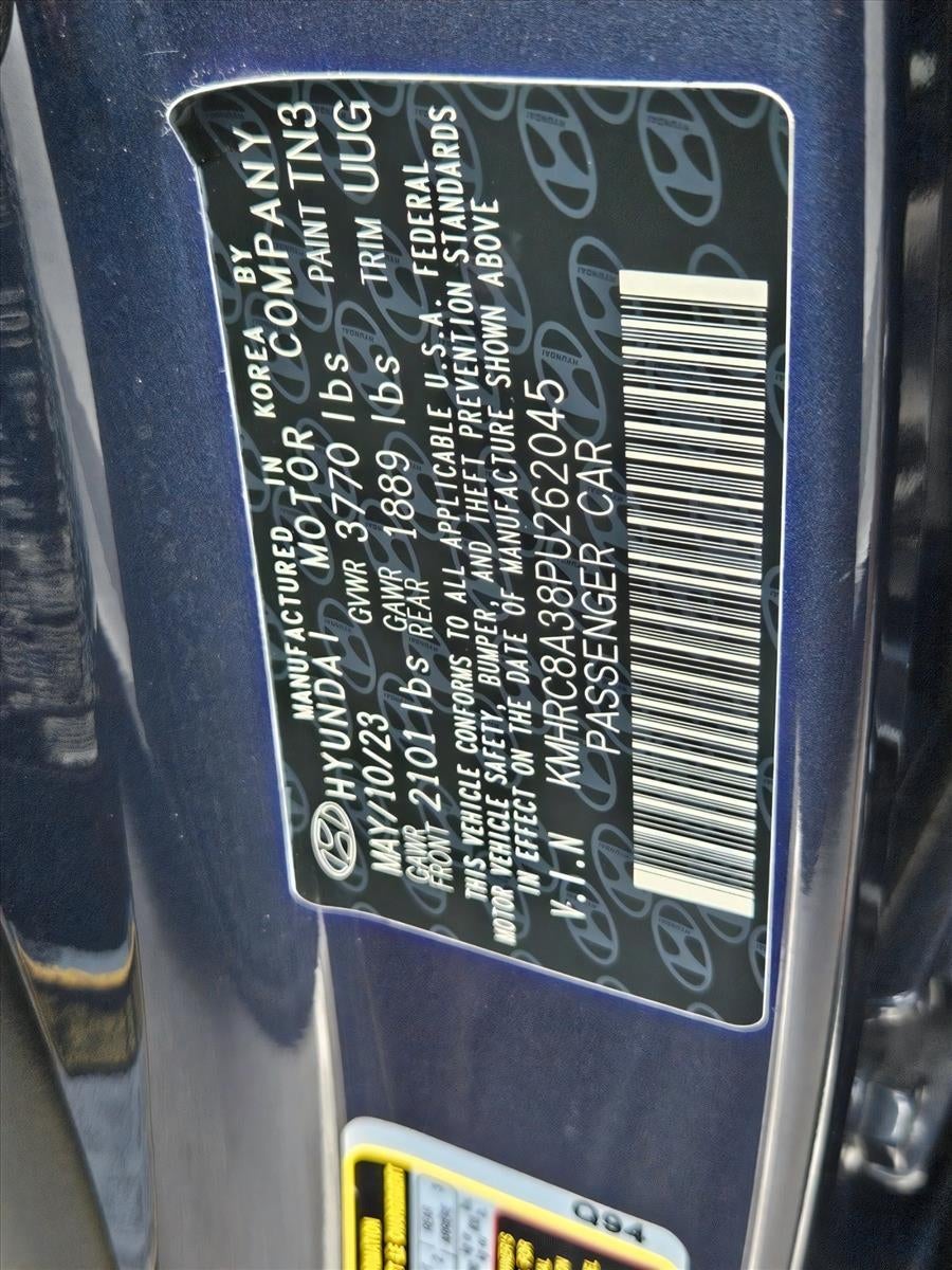 2023 Hyundai VENUE Limited IVT