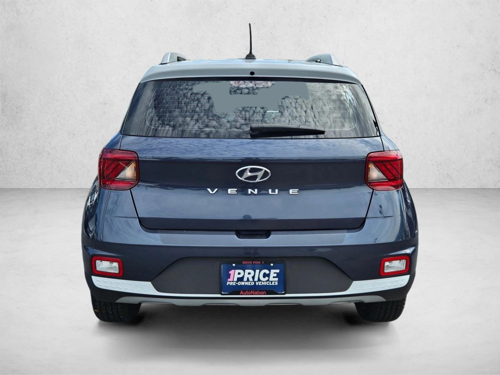 2023 Hyundai VENUE Limited IVT
