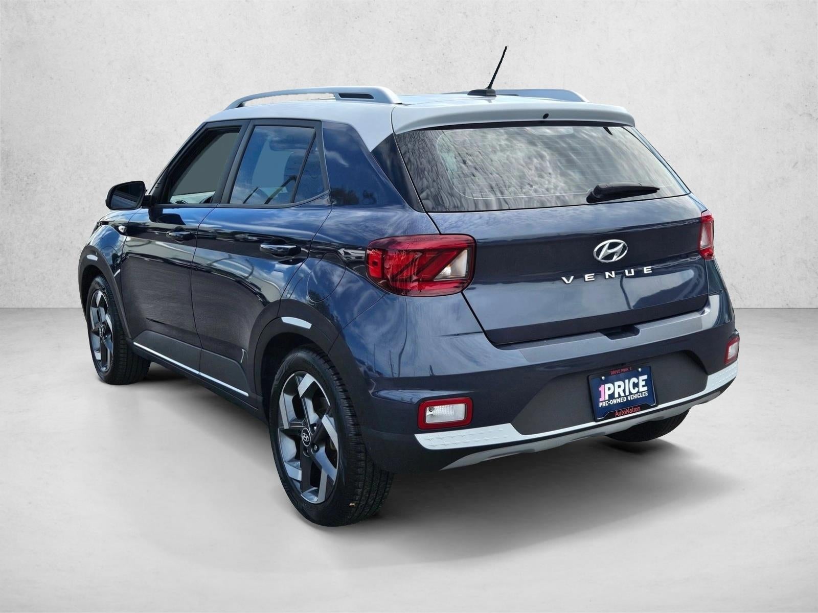 2023 Hyundai VENUE Limited IVT