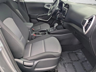 2024 Kia Soul LX IVT