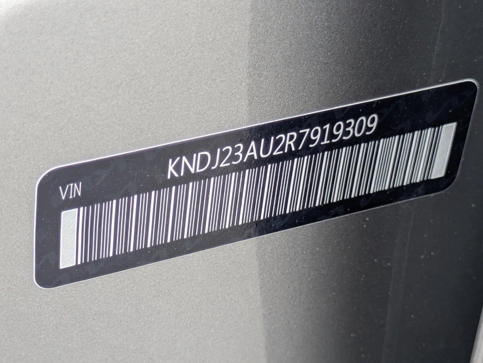 2024 Kia Soul LX IVT