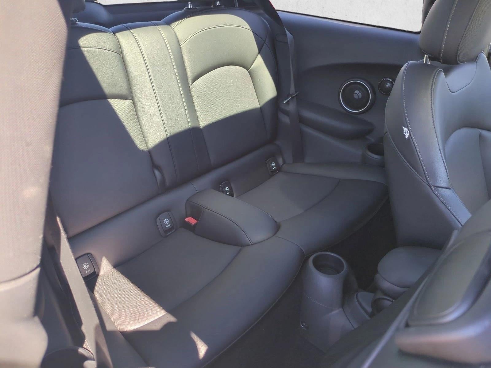 2015 MINI Cooper S Hardtop S