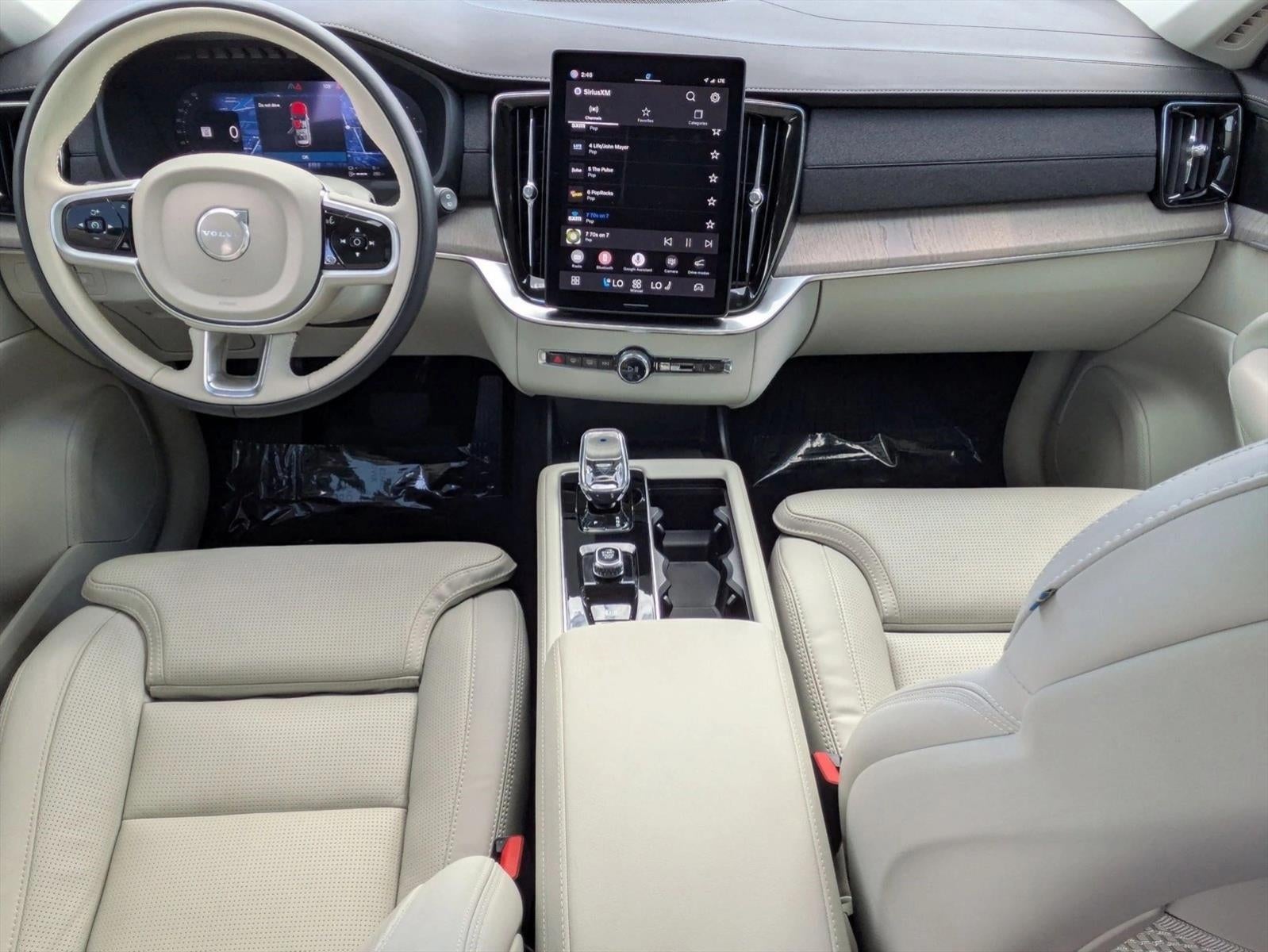 2025 Volvo XC90 Plug-In Hybrid 2025.5 T8 AWD Ultra 7-Seater