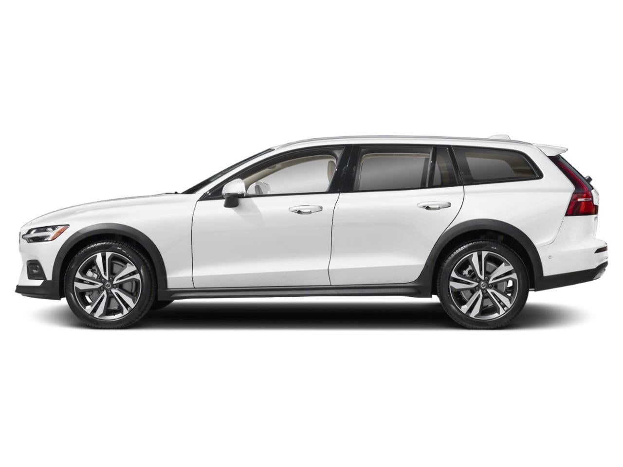 2023 Volvo V60 Cross Country B5 AWD Plus