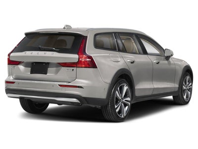 2023 Volvo V60 Cross Country B5 AWD Plus