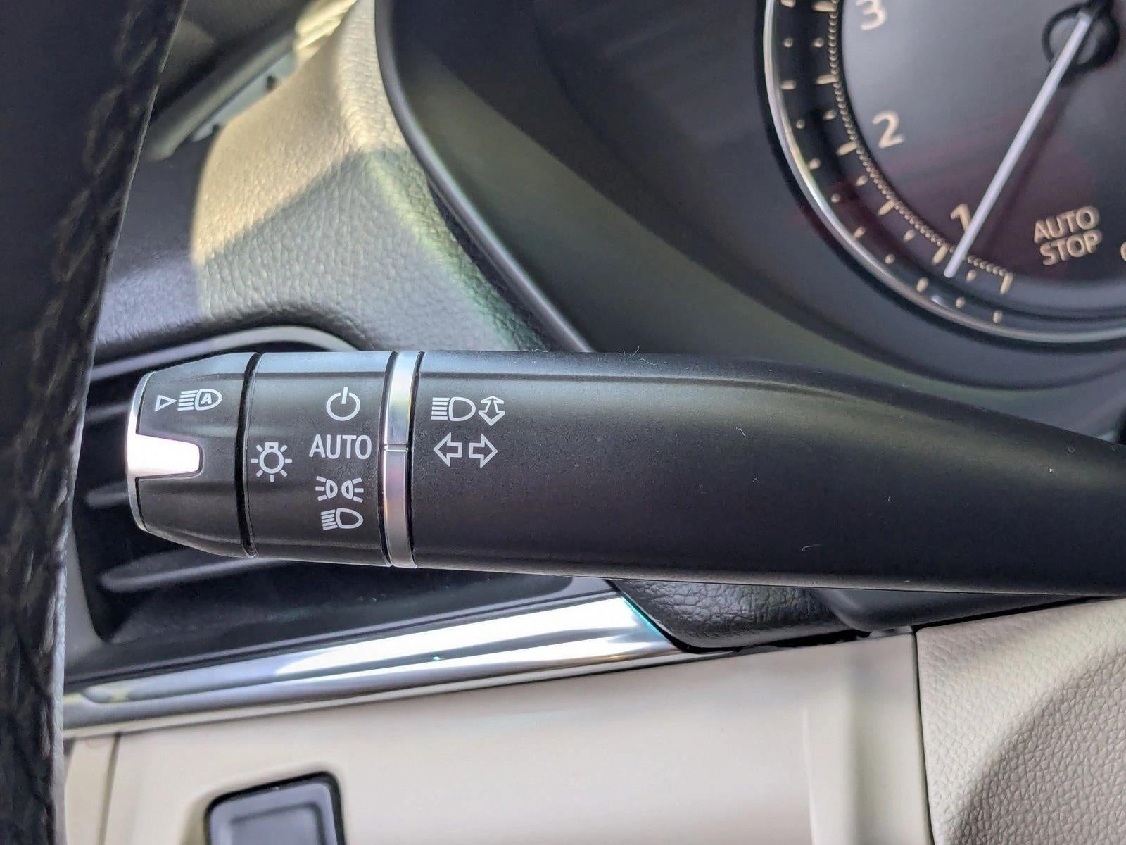 2022 Cadillac CT4 4dr Sdn Luxury