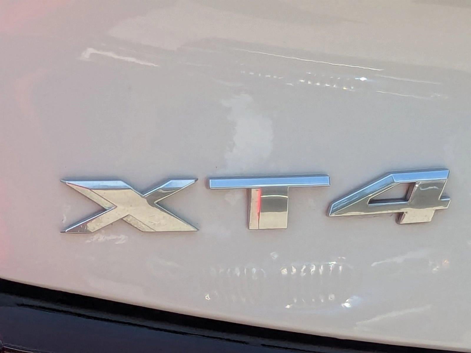 2024 Cadillac XT4 FWD 4dr Luxury