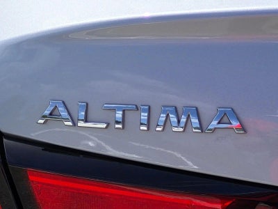 2022 Nissan Altima 2.5 SR Sedan